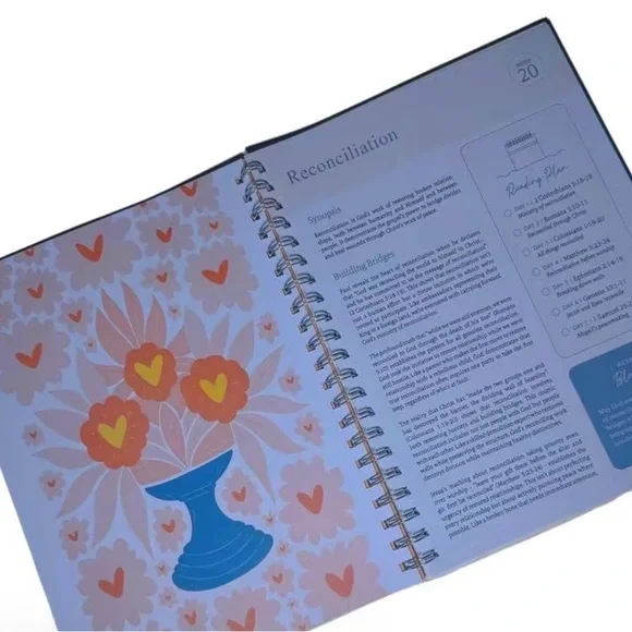 Floral Bible in a Year Journal -New - Picture 4 of 10